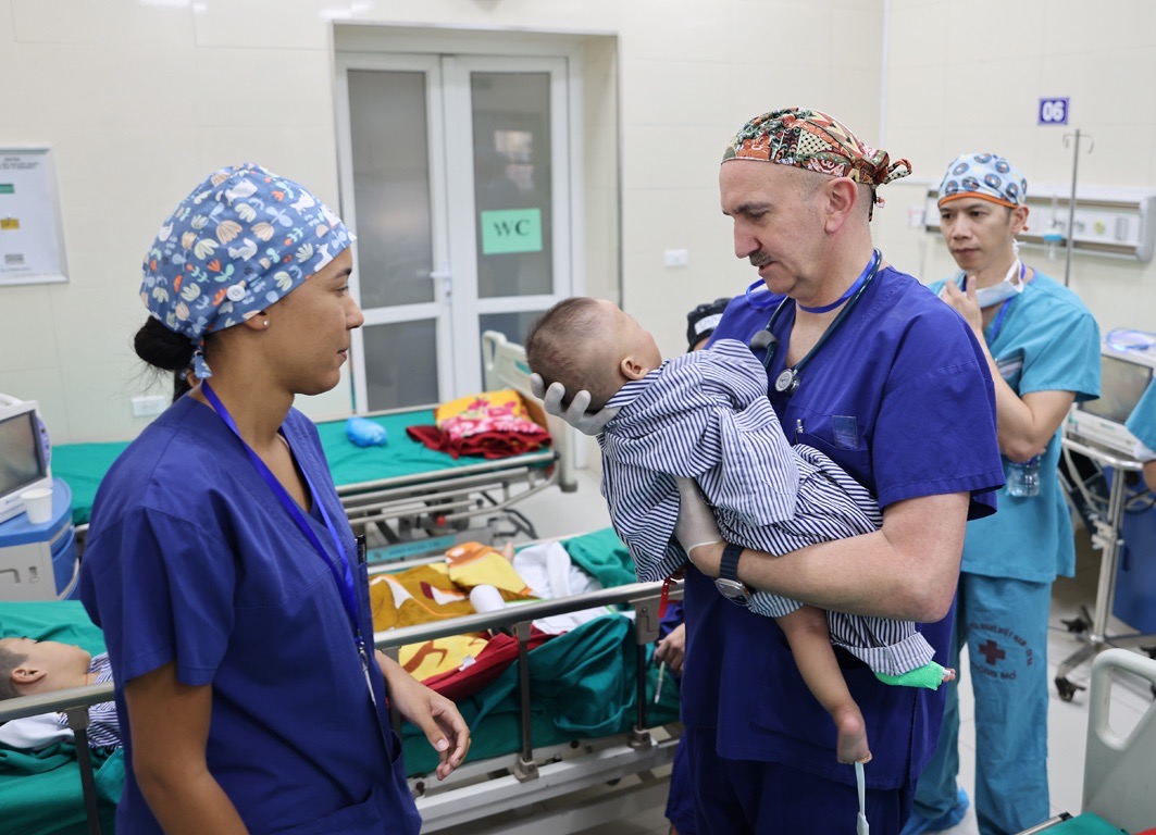 Operation Restore Hope on site at the hospital in Hanoi