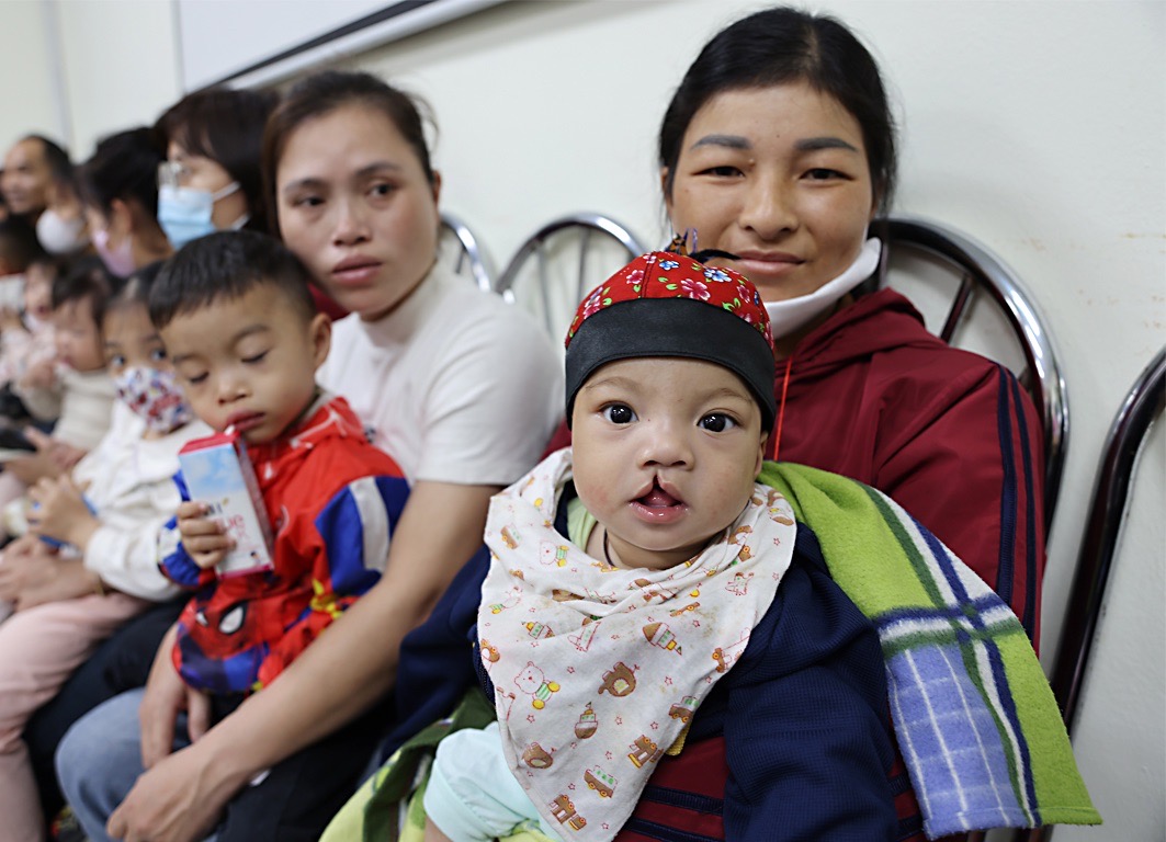 Operation Restore Hope on site at the hospital in Hanoi